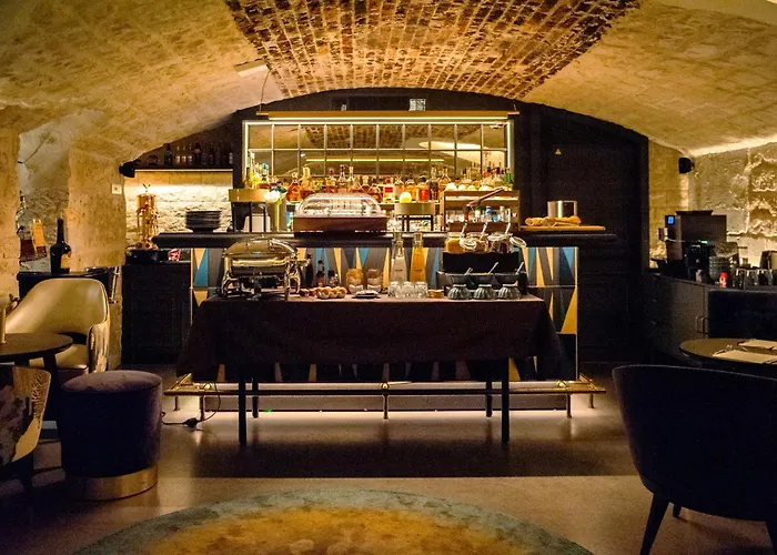 Roi de Sicile - Rivoli -- Luxury apartment hotel Paris